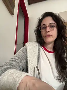 Lunaabbey online show from 11, 5, 2026