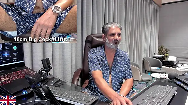 OnlineBossUK online show from 3, 5, 2026