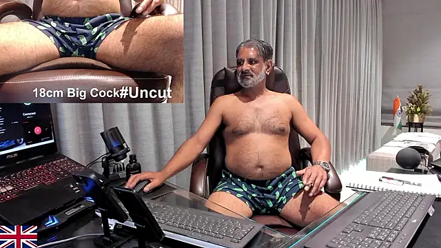 OnlineBossUK online show from 9, 2, 2026