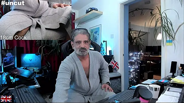 OnlineBossUK online show from 3, 11, 2025