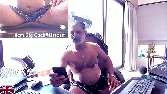 OnlineBossUK online show from 9, 1, 2026