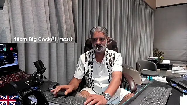 OnlineBossUK online show from 18, 4, 2026