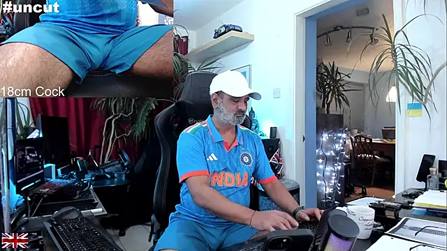 OnlineBossUK online show from 7, 10, 2025