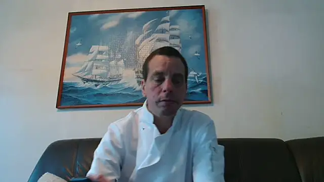 Snapshot of cloupefun chatting on 24, 4, 2026 cloupefun online show from 24, 4, 2026