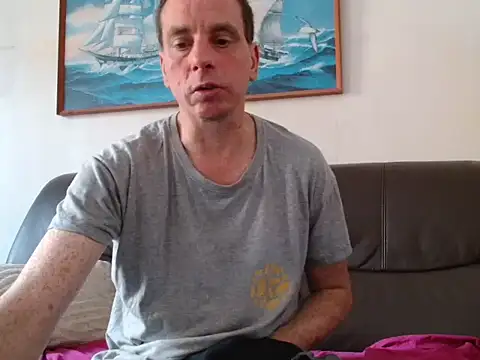 Snapshot of cloupefun chatting on 25, 5, 2026 cloupefun online show from 25, 5, 2026