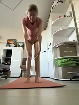 angelmommu online show from 29, 10, 2025