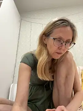 angelmommu online show from 26, 2, 2026