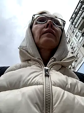 angelmommu online show from 15, 10, 2025