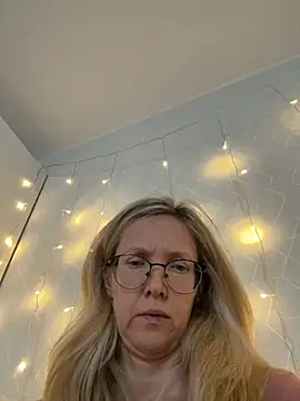 angelmommu online show from 13, 2, 2026