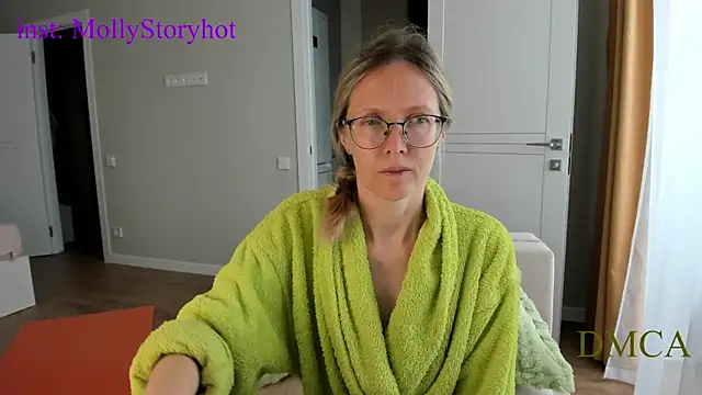 Snapshot of angelmommu chatting on 7, 5, 2026 angelmommu online show from 7, 5, 2026