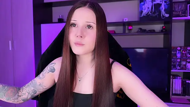 jasminevine online show from 25, 2, 2026