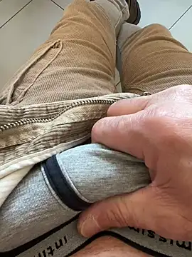 Snapshot of buodiculo chatting on 5, 3, 2025 buodiculo online show from 5, 3, 2025