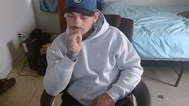 Snapshot of DADDY_KANE8--- chatting on 6, 11, 2025 DADDY KANE8--- online show from 6, 11, 2025