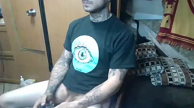 Snapshot of DADDY_KANE8--- chatting on 2, 3, 2025 DADDY KANE8--- online show from 2, 3, 2025