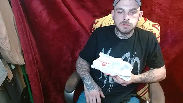 Snapshot of DADDY_KANE8--- chatting on 13, 3, 2025 DADDY KANE8--- online show from 13, 3, 2025