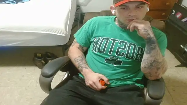 Snapshot of DADDY_KANE8--- chatting on 4, 7, 2026 DADDY KANE8--- online show from 4, 7, 2026