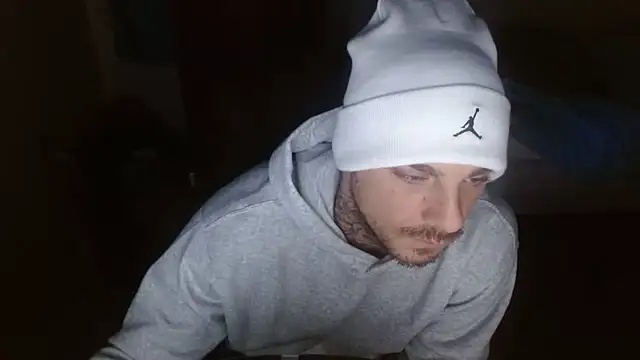 Snapshot of DADDY_KANE8--- chatting on 9, 11, 2025 DADDY KANE8--- online show from 9, 11, 2025