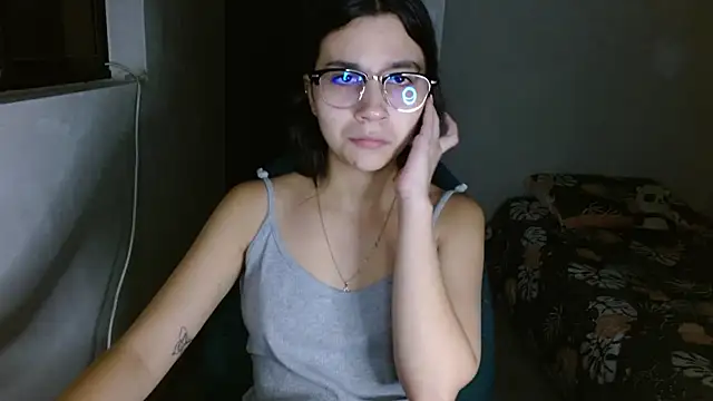 Snapshot of mia__lopez_ chatting on 3, 6, 2026 mia lopez online show from 3, 6, 2026