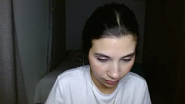 Snapshot of mia__lopez_ chatting on 15, 11, 2025 mia lopez online show from 15, 11, 2025