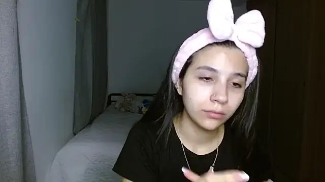 Snapshot of mia__lopez_ chatting on 13, 11, 2025 mia lopez online show from 13, 11, 2025