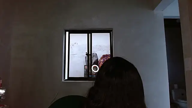mia  lopez  online show from 15, 7, 2026