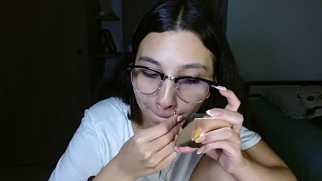 mia  lopez  online show from 5, 2, 2026