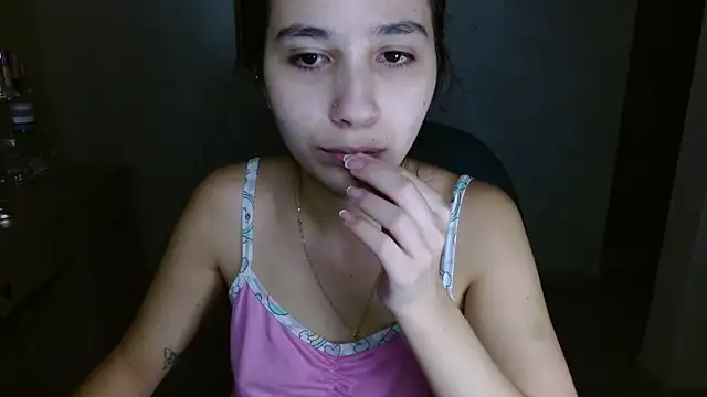 mia  lopez  online show from 17, 7, 2026