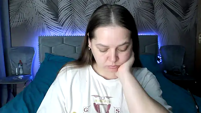 uliastar online show from 28, 11, 2025