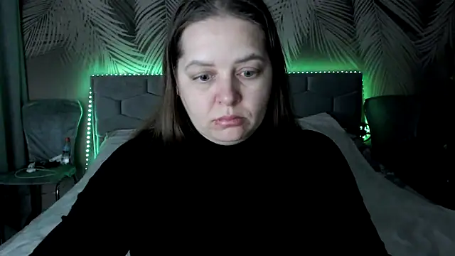 uliastar online show from 18, 12, 2025