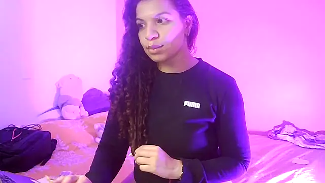 gatubelahot online show from 4, 2, 2026