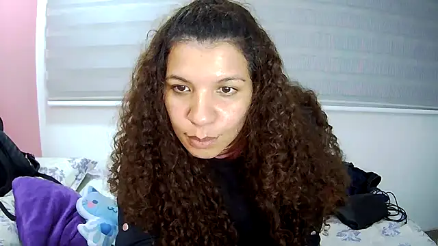 gatubelahot online show from 24, 10, 2025