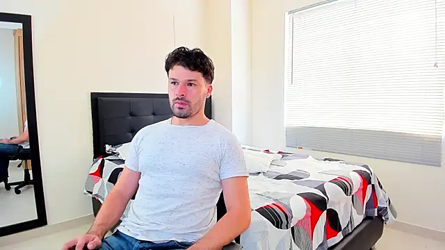 alexman fuck online show from 11, 11, 2025