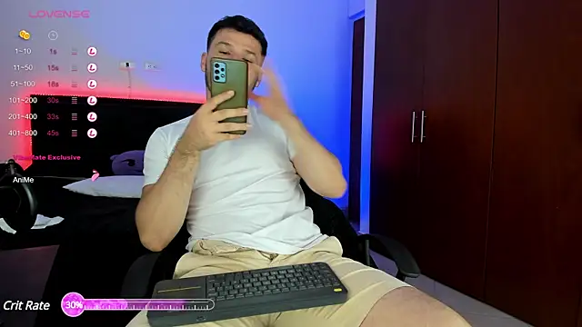 Snapshot of alexman_fuck chatting on 11, 12, 2024 alexman fuck online show from 11, 12, 2024