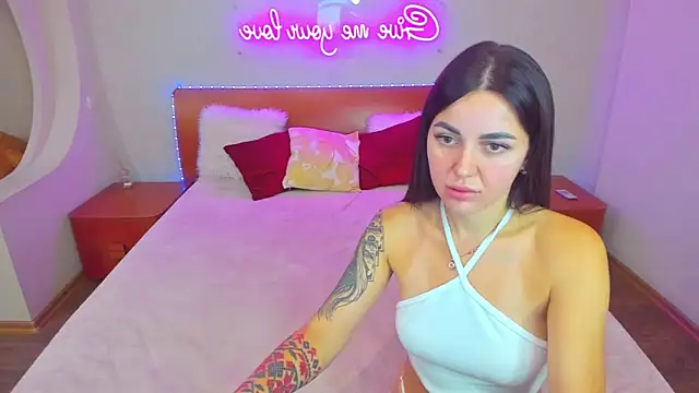 CrazyMilanka online show from 25, 9, 2025
