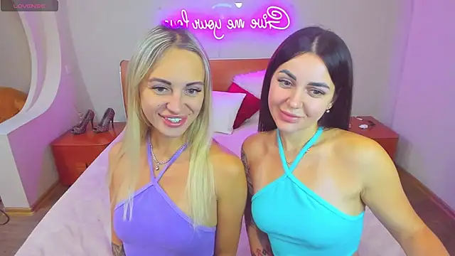 CrazyMilanka online show from 18, 9, 2025