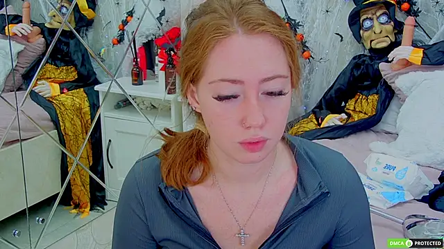 TinaBrook online show from 17, 10, 2025