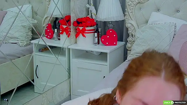 TinaBrook online show from 2, 12, 2025