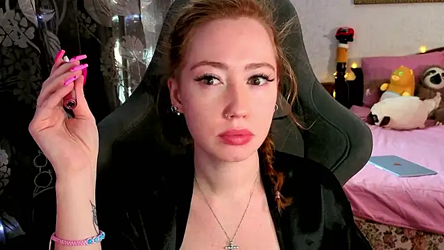 TinaBrook online show from 25, 2, 2026