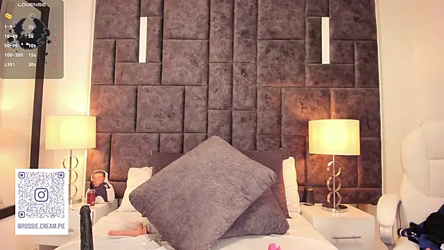 Petit-Rosse online show from 6, 3, 2025