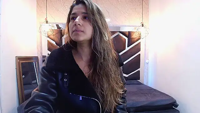 lilith nv online show from 28, 9, 2025