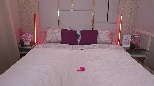 KimberlyWorld online show from 29, 1, 2025