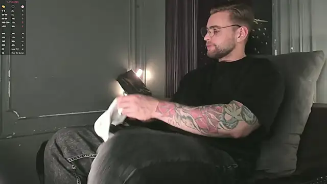 WayneWilson online show from 18, 12, 2025