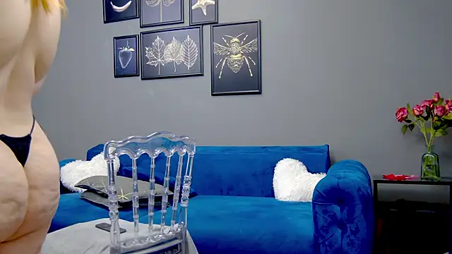 Snapshot of Katewalker_ chatting on 7, 3, 2025 Katewalker online show from 7, 3, 2025