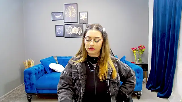 Snapshot of Katewalker_ chatting on 20, 3, 2025 Katewalker online show from 20, 3, 2025