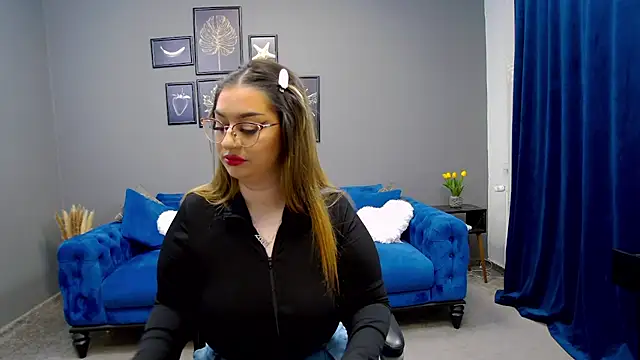 Snapshot of Katewalker_ chatting on 7, 2, 2025 Katewalker online show from 7, 2, 2025