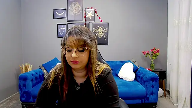 Snapshot of Katewalker_ chatting on 21, 2, 2025 Katewalker online show from 21, 2, 2025