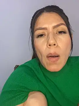 Snapshot of martina_contreras chatting on 28, 12, 2024 martina contreras online show from 28, 12, 2024