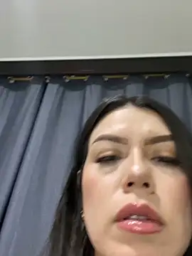 Snapshot of martina_contreras chatting on 20, 2, 2025 martina contreras online show from 20, 2, 2025