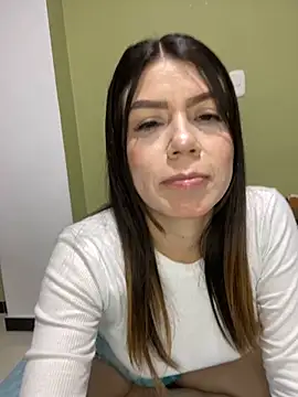 Snapshot of martina_contreras chatting on 7, 3, 2025 martina contreras online show from 7, 3, 2025