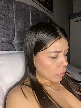 martina contreras online show from 5, 4, 2026